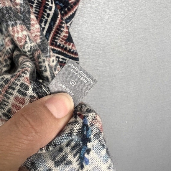 Neiman Marcus Cashmere Cardigan Sweater L/XL Multicolor Aztec Print Open - Picture 9 of 12